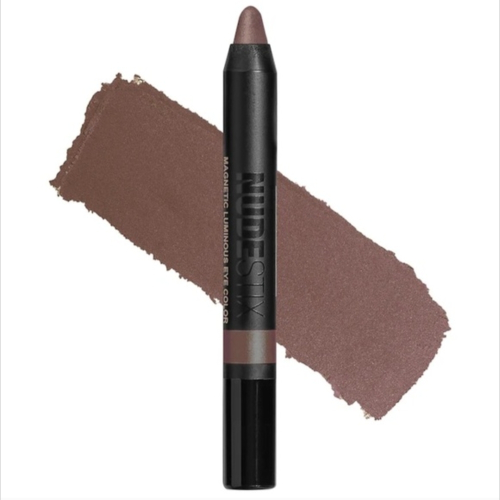 NUDESTIX Magnetic Luminous Eye Color - Immortal